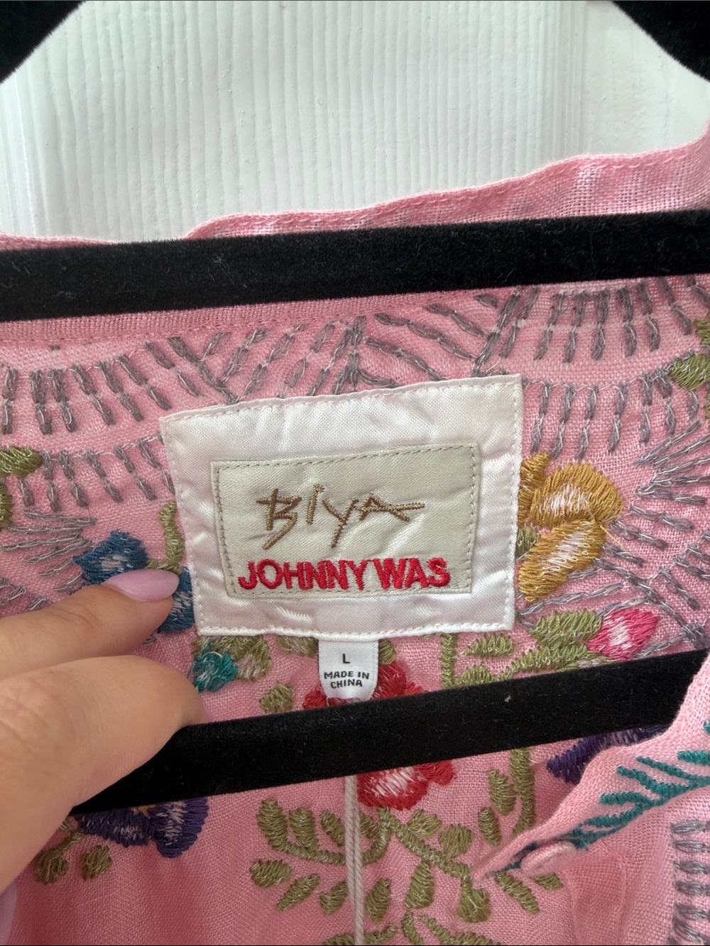 NWT Johnny Was Pink Embroidered Floral Tunic - Picture 2 of 5